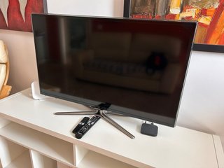 TV Samsung 42 Negra con Xiaomi TV