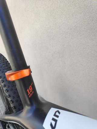 KTM Aera Pro 29 Talla L Carbono