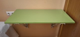 Escritorio plegable pared verde