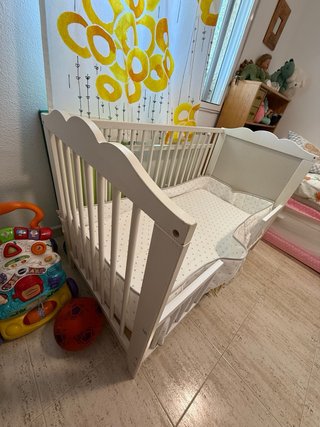 Cuna Ikea con adaptador lateral
