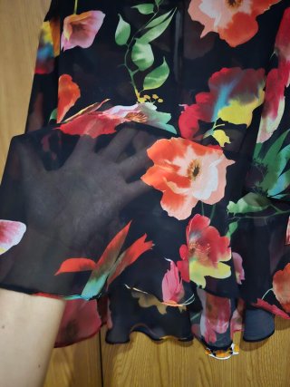 Blusa Verano Estampada Flores Negra Talla Única