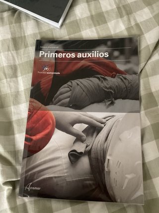 Libros grado medio farmacia 1año
