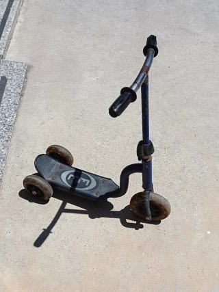 2 Patinetes Infantiles