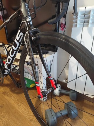 Bicicleta de carretera Focus talla 51 S