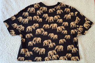Blusa Stradivarius elefantes