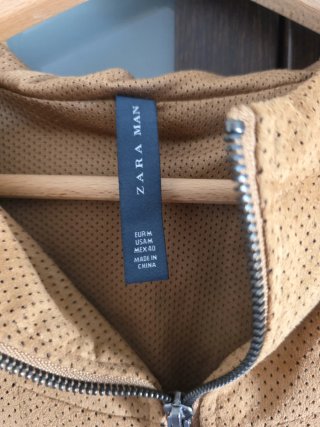 Sudadera con capucha naranja