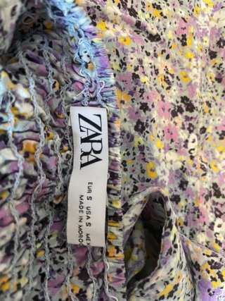 Vestido largo floral Zara