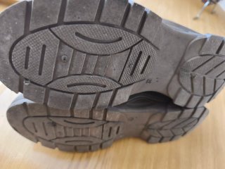 Botas marrones nuevas