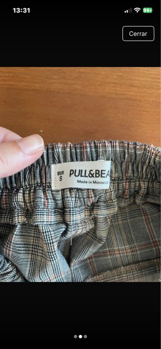 Pantalón de cuadros gris
