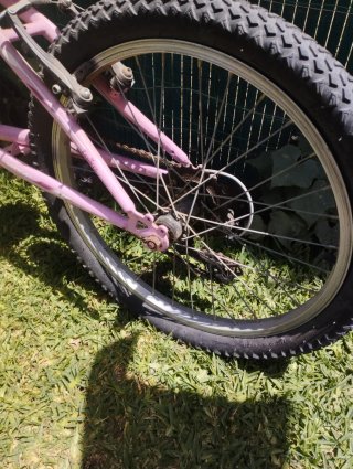 Bicicleta infantil rosa Laika
