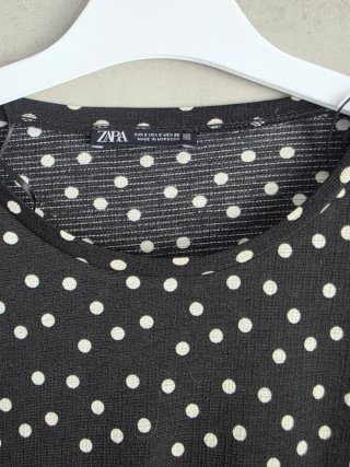 Vestido Zara lunares talla S