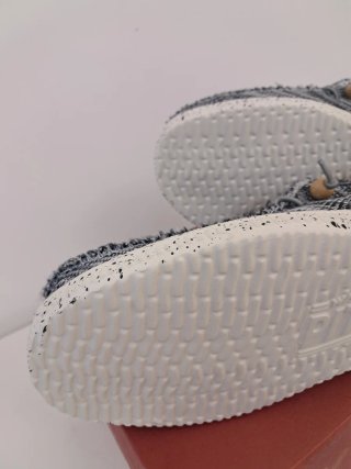 Sneakers Pitas Grises Talla 42
