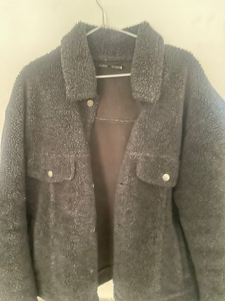 Chaqueta y blazer zara a 10€ cada una