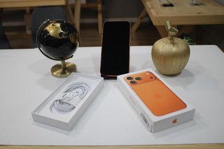 iPhone 17 Pro Max Naranja
