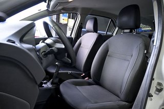 Dacia Logan   Essential TCE 66kW 90CV GLP  18