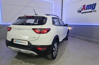 Kia Stonic 1.2 DPi 62kW (84CV) Concept