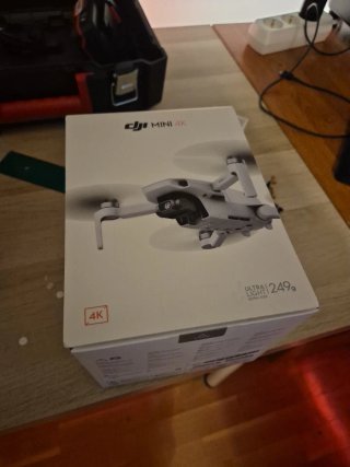 Dji Mini 4k Drone con Mando