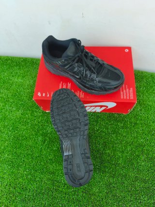 Nike P6000 Triple Black Uomo