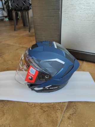 Casco de moto LS2 azul