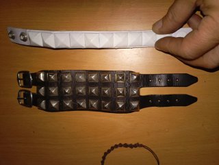 Pulseras Punk de piel con Tachuelas