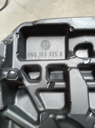 Tapa motor VW Golf R GTI