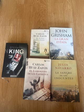 Pack de 5 libros por 30€ (precio negociable)