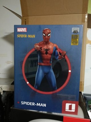 Figura Spiderman Iron Studios