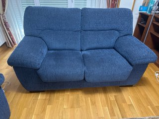 Sofas azules de tela