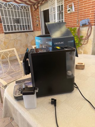 Cafetera Cecotec Cromaet Lungo Latte