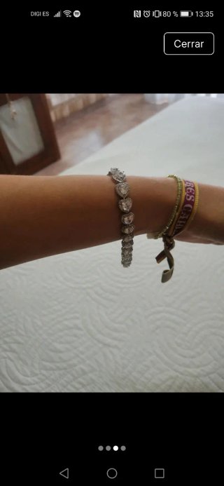 Pulsera de cristal con corazones