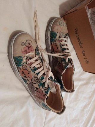 Zapatillas DOGO Talla 41