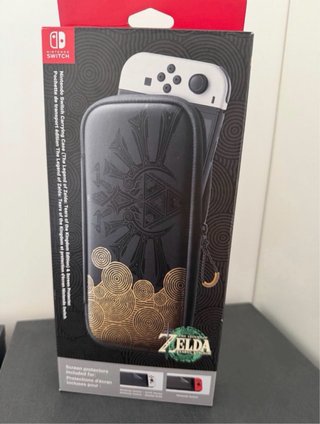 Nintendo Switch OLED Edición Zelda + funda