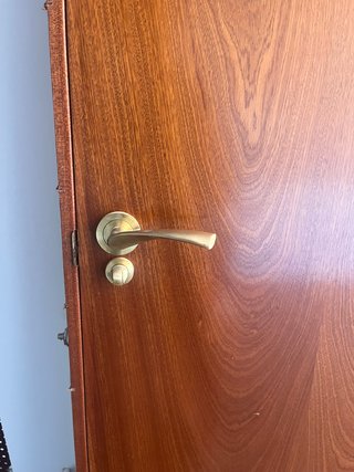 Juego de puertas de interior maciza madera oscura