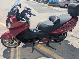 Suzuki Burgman 650 Executive ABS 2007 AN650A, Rojo