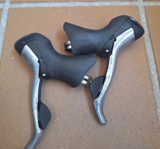 Manetas Shimano 105 ST-5600 10v