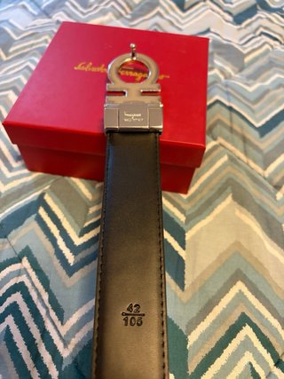 Cintura Ferragamo Pelle Nera Fibbia Argento