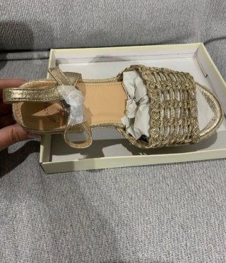 Sandalias H.A. doradas cuña esparto