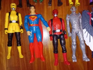 Action Figures Super Eroi Marvel e DC