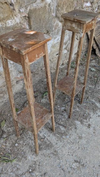 2 Soportes de Madera para Macetas