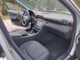 Mercedes-Benz Clase C 2003