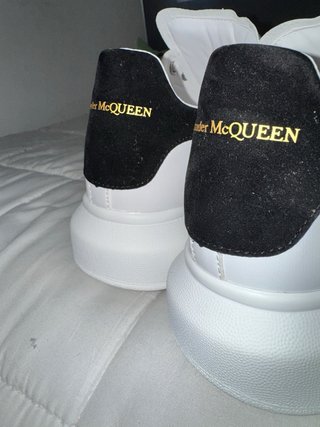 Zapatillas Alexander McQueen Blancas y Negras