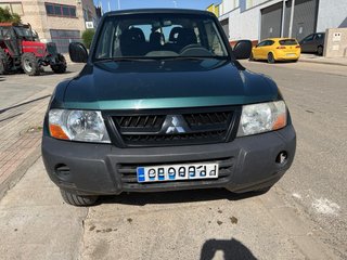 Mitsubishi Montero 2006