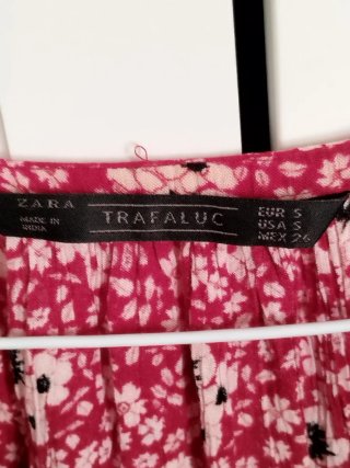 Blusa Zara Estampada Flores Talla S