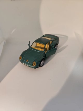 Porsche 959 Maisto 1/40 Verde