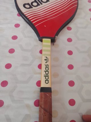 Raqueta Adidas vintage