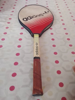Raqueta Adidas vintage