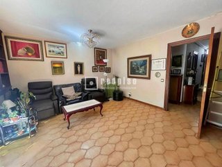 Chalet en venta en Orcasitas en Madrid