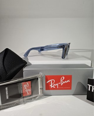 Occhiali Ray-Ban Wayfarer Blu Trasparenti