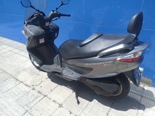 SUZUKI BURGMAN 200 8800kms 2009