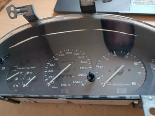 Cuadro instrumentos Mazda 323 F BG